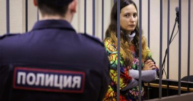Художницу Скочиленко приговорили к 7 годам по делу о «фейках» на ценниках